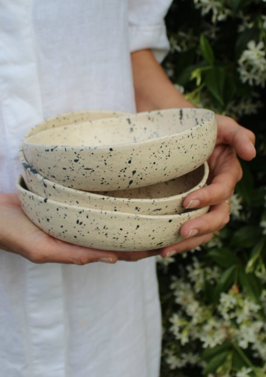 Breakfast Bowl in Speckled Glaze