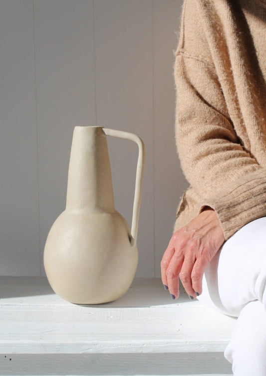 Nordic Pitcher in White