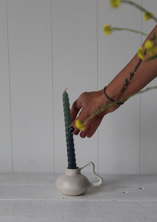 Squiggle Candleholder in White