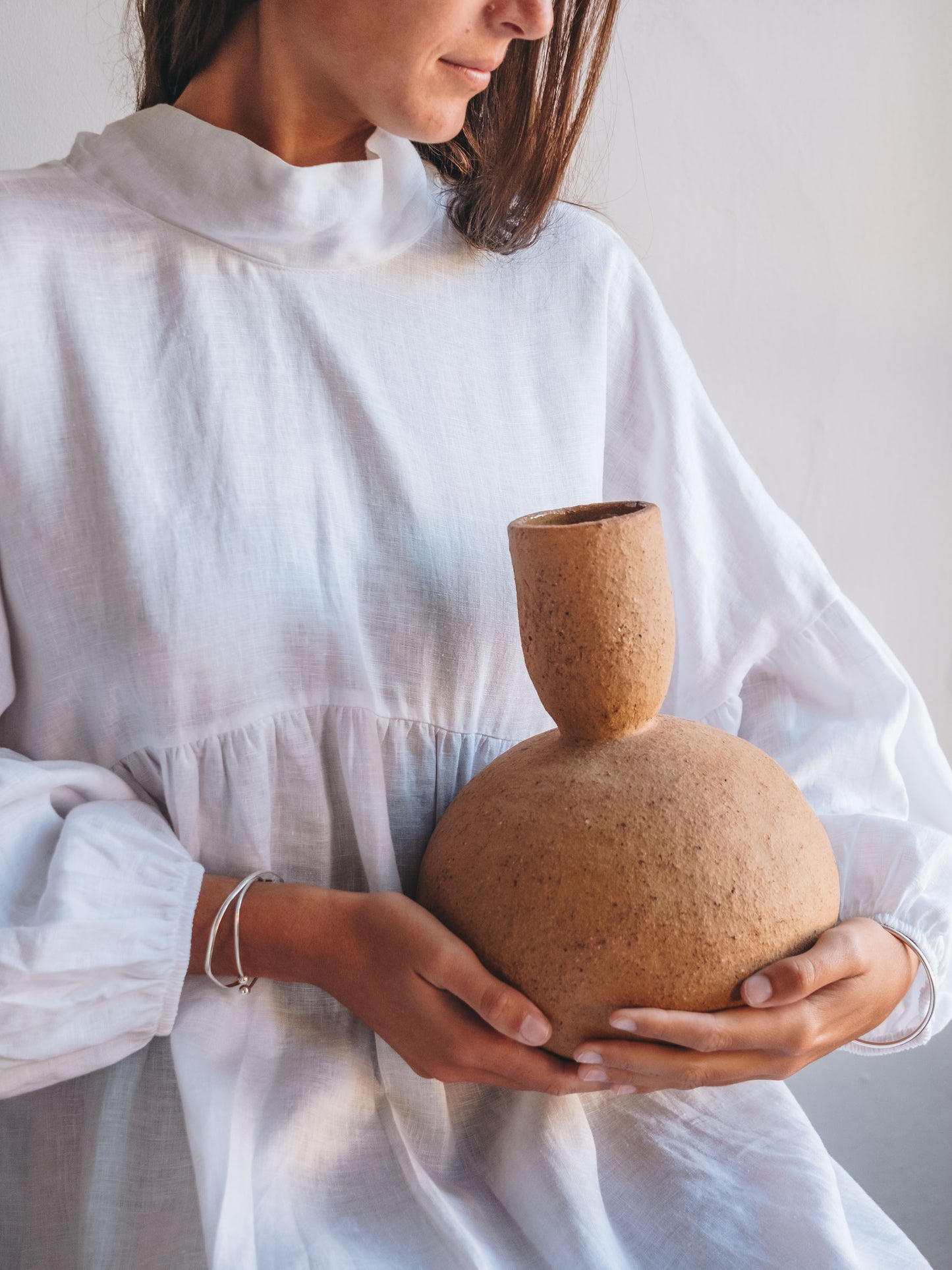 Macaroon 01 Vase in Terracotta